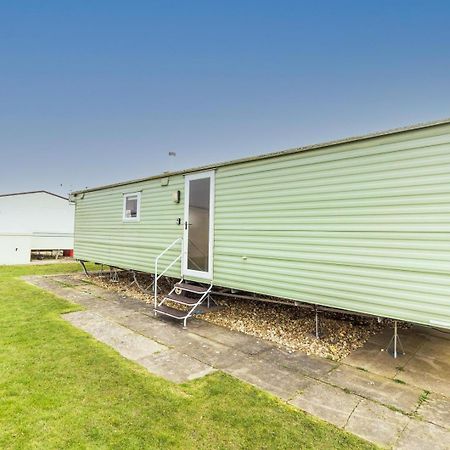 Отель Lovely 8 Berth Caravan At Southview Holiday Park In Skegness Ref 33061C Экстерьер фото