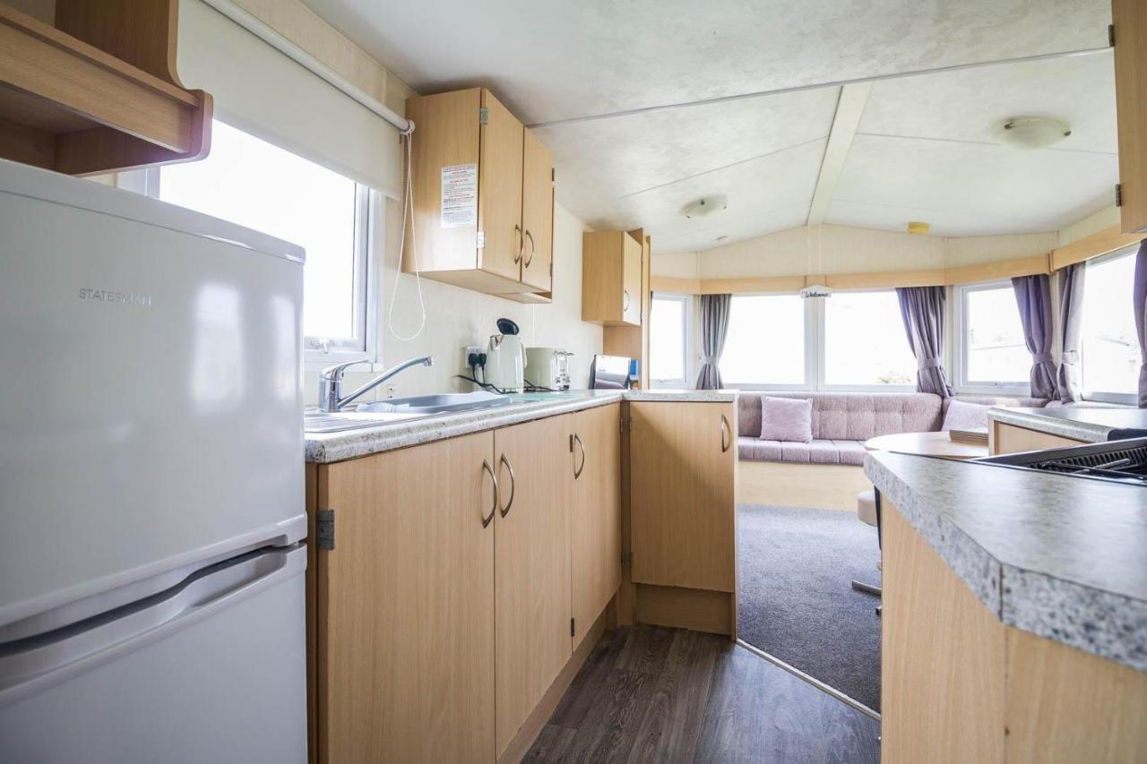 Отель Lovely 8 Berth Caravan At Southview Holiday Park In Skegness Ref 33061C Экстерьер фото