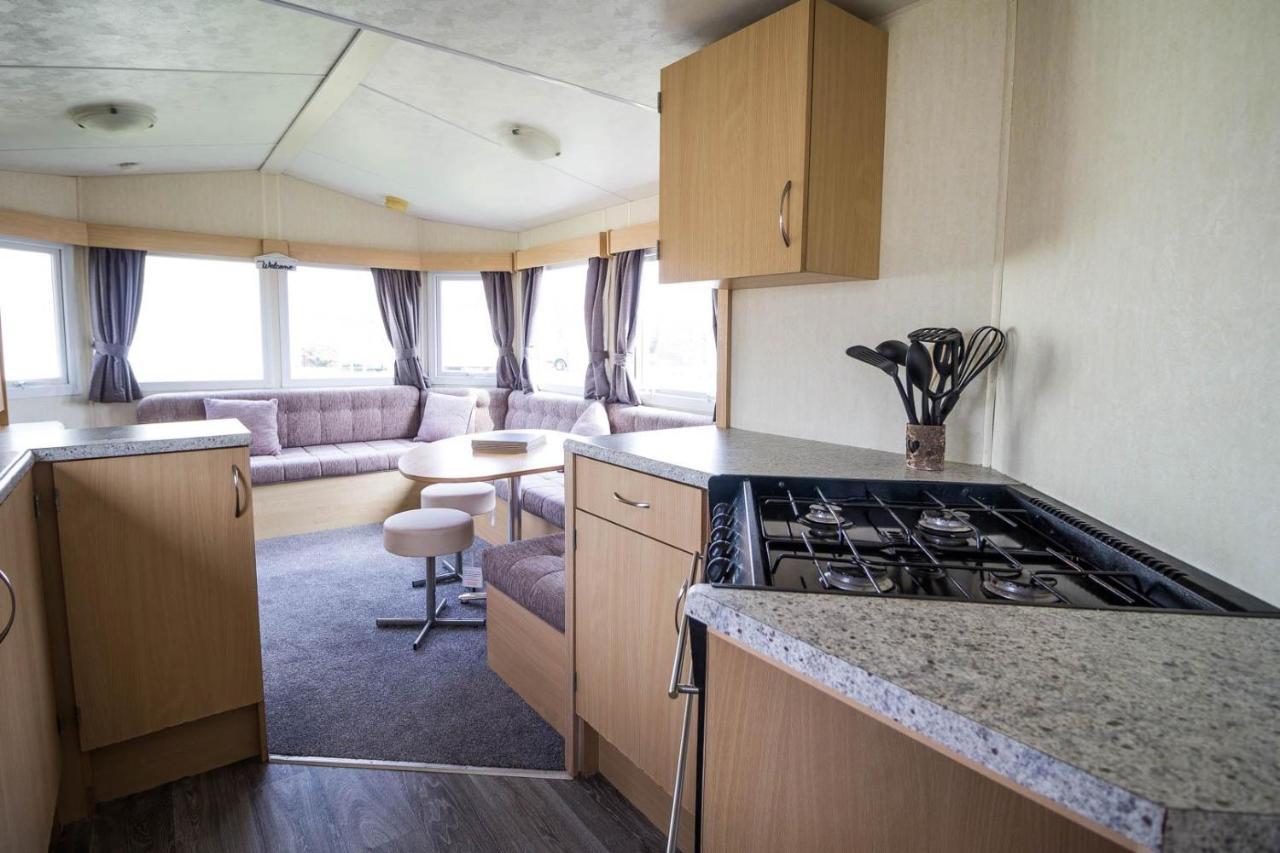 Отель Lovely 8 Berth Caravan At Southview Holiday Park In Skegness Ref 33061C Экстерьер фото