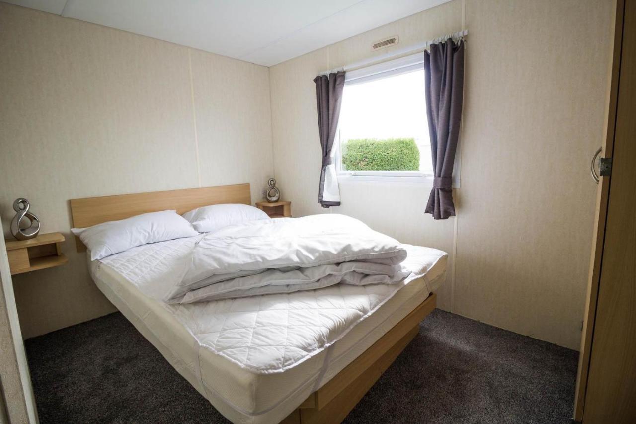 Отель Lovely 8 Berth Caravan At Southview Holiday Park In Skegness Ref 33061C Экстерьер фото