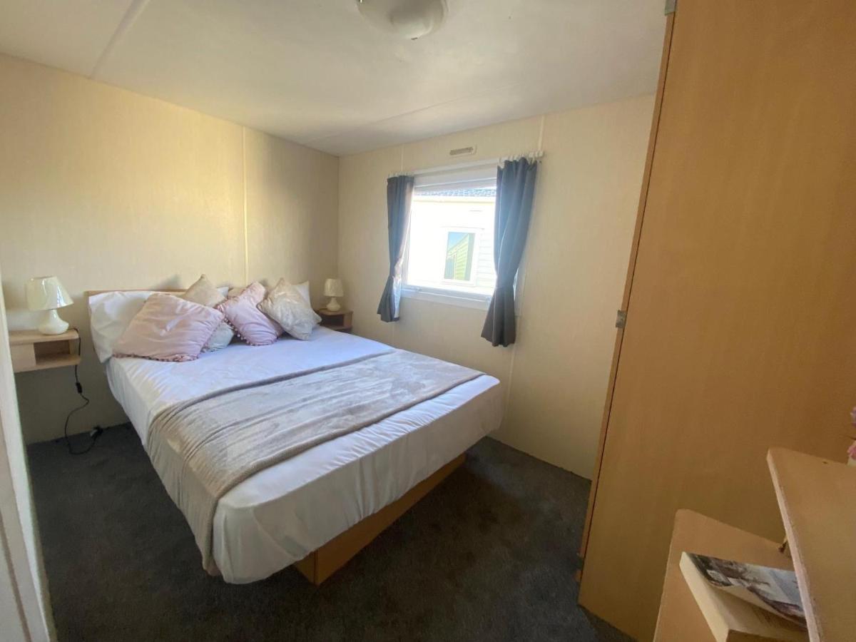 Отель Lovely 8 Berth Caravan At Southview Holiday Park In Skegness Ref 33061C Экстерьер фото