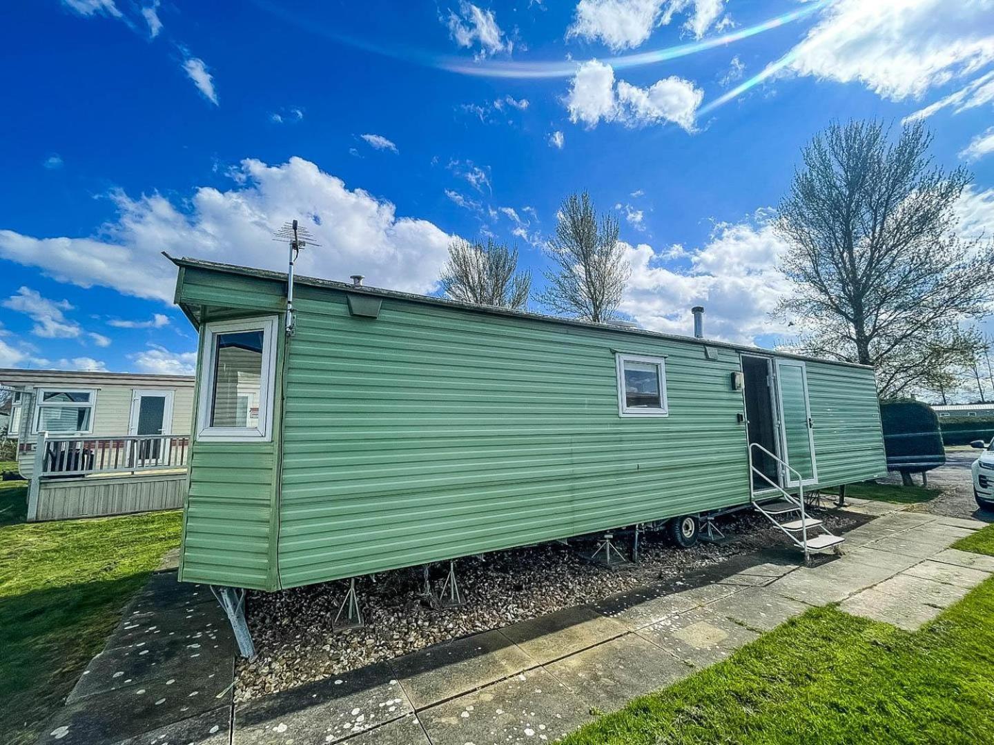 Отель Lovely 8 Berth Caravan At Southview Holiday Park In Skegness Ref 33061C Экстерьер фото