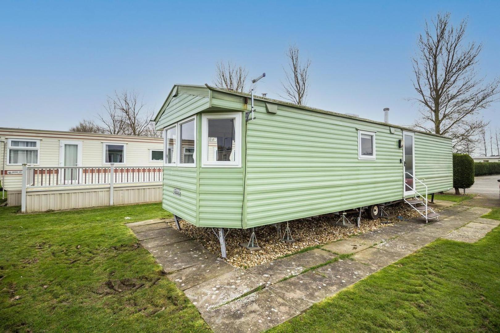 Отель Lovely 8 Berth Caravan At Southview Holiday Park In Skegness Ref 33061C Экстерьер фото